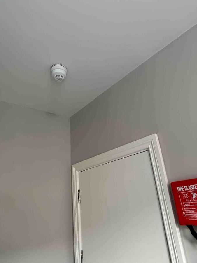 Private Cosy Studio - A1 Location Apartamento Dublin Exterior foto
