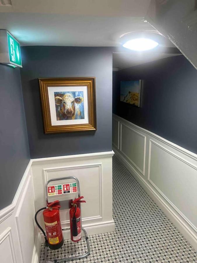 Private Cosy Studio - A1 Location Apartamento Dublin Exterior foto